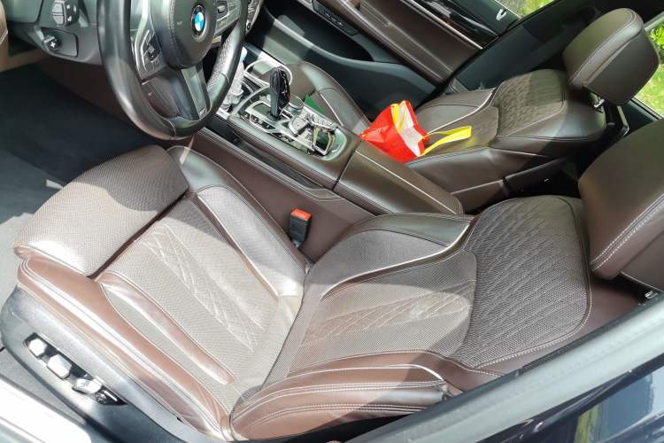 Used BMW 7 Series 2018 730Li Luxury Edition M Sport Package Left Front Seat