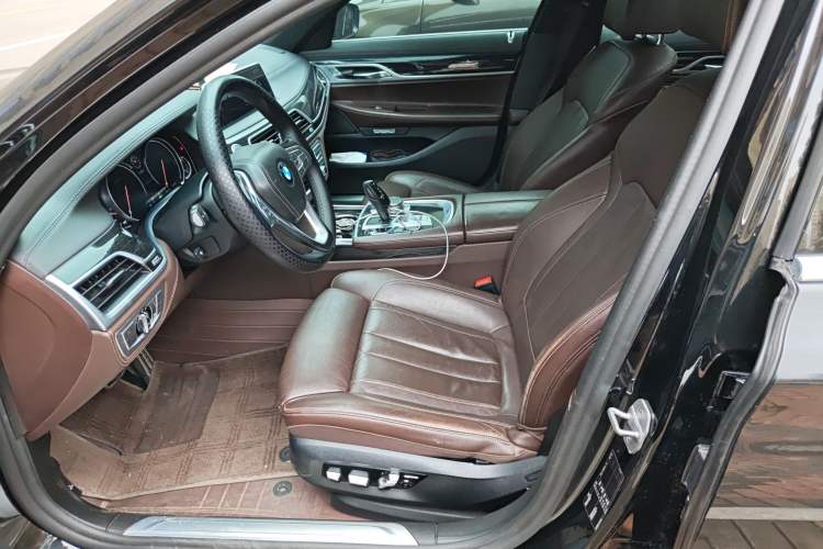Used BMW 7 Series 2018 730Li Leading Model M Sport Package Left Front Seat