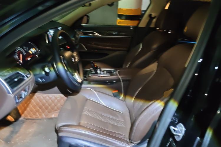 Used BMW 7 Series 2018 740Li Leading Model Excellence Package Left Front Seat
