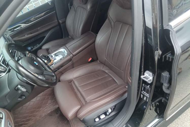 Used BMW 7 Series 2018 730Li Leading Model M Sport Package Left Front Seat