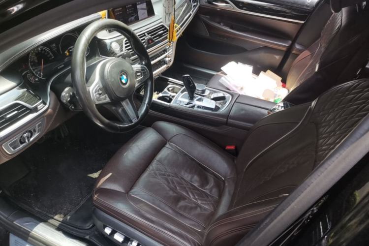 Used BMW 7 Series 2018 740Li M Sport Package Leading Model Left Front Seat