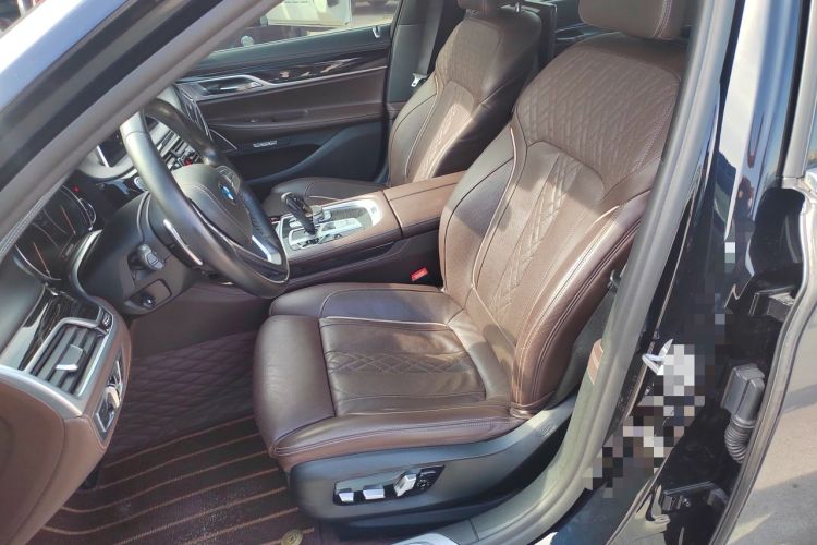 Used BMW 7 Series 2018 740Li M Sport Package Leading Model Left Front Seat