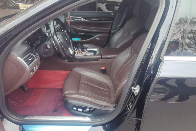 Used BMW 7 Series 2018 730Li Leading Model M Sport Package Left Front Seat