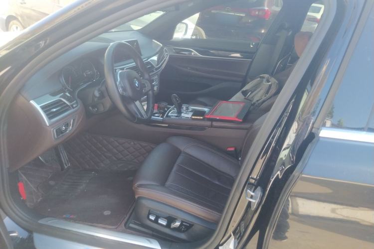 Used BMW 7 Series 2018 730Li Leading Model M Sport Package Left Front Seat