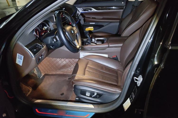 Used BMW 7 Series 2018 730Li Leading Model Excellence Package Left Front Seat