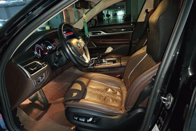 Used BMW 7 Series 2018 740Li Leading Model Excellence Package Left Front Seat