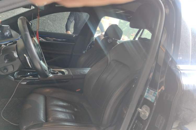 Used BMW 7 Series 2018 730Li Leading Model M Sport Package Left Front Seat