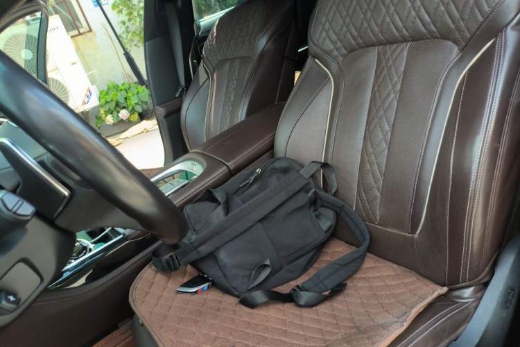 Used BMW 7 Series 2018 740Li M Sport Package Leading Model Left Front Seat
