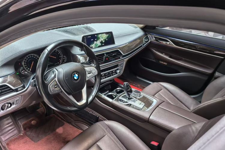 Used BMW 7 Series 2018 730Li Leading Model Excellence Package Left Front Seat