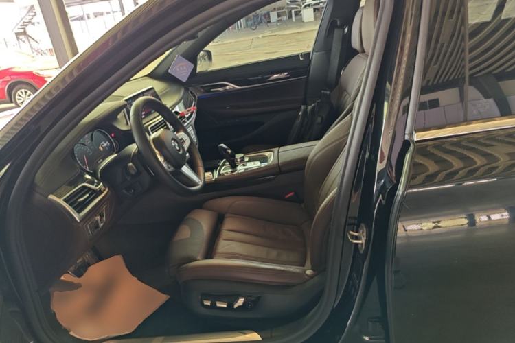 Used BMW 7 Series 2018 730Li Leading Model M Sport Package Left Front Seat