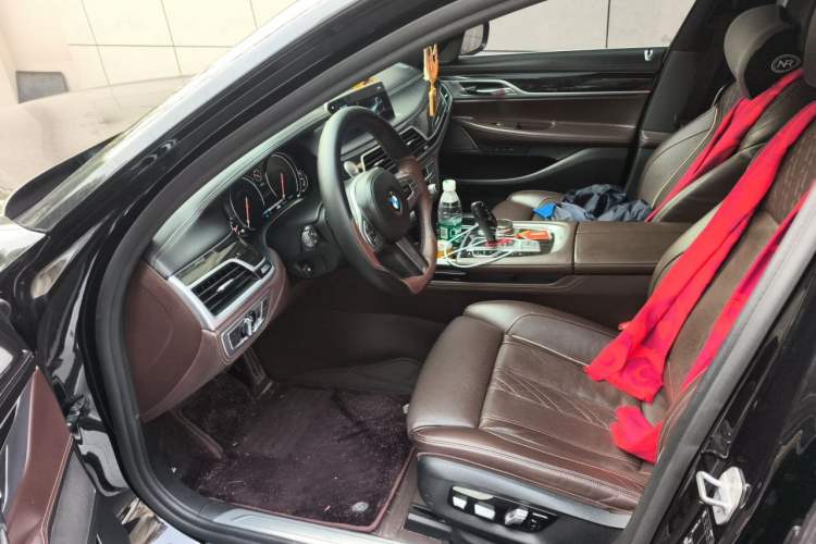 Used BMW 7 Series 2018 740Li M Sport Package Leading Model Left Front Seat