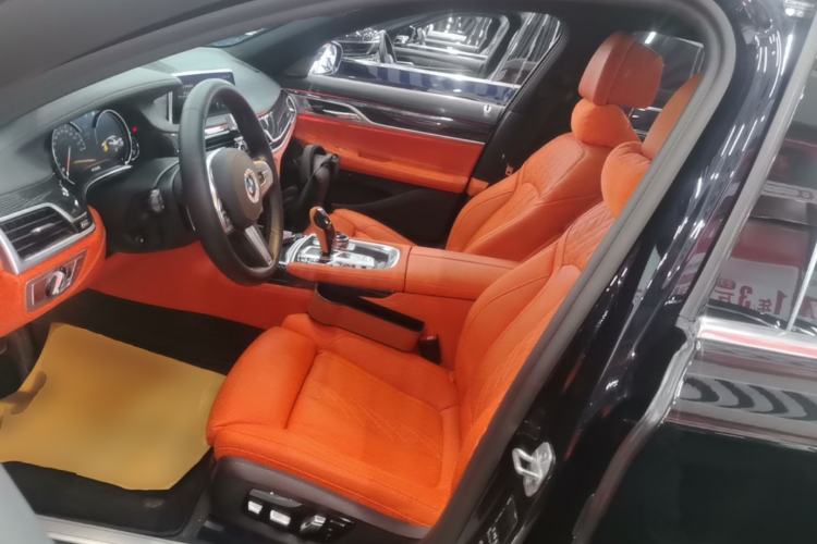 Used BMW 7 Series 2018 730Li Luxury Edition M Sport Package Left Front Seat