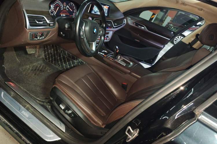 Used BMW 7 Series 2018 730Li Leading Model Excellence Package Left Front Seat