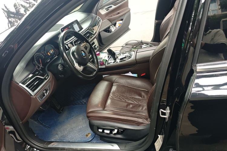 Used BMW 7 Series 2018 730Li Luxury Edition M Sport Package Left Front Seat