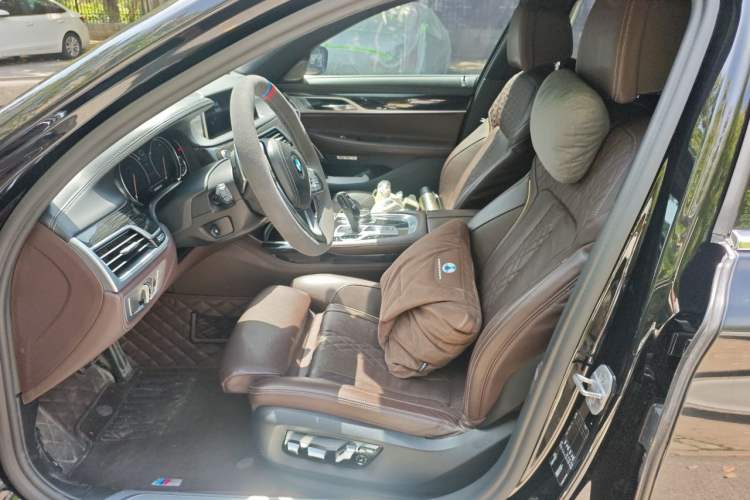 Used BMW 7 Series 2018 730Li Luxury Edition M Sport Package Left Front Seat