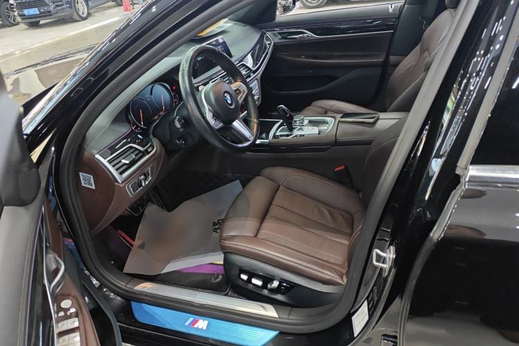 Used BMW 7 Series 2018 730Li Leading Model M Sport Package Left Front Seat