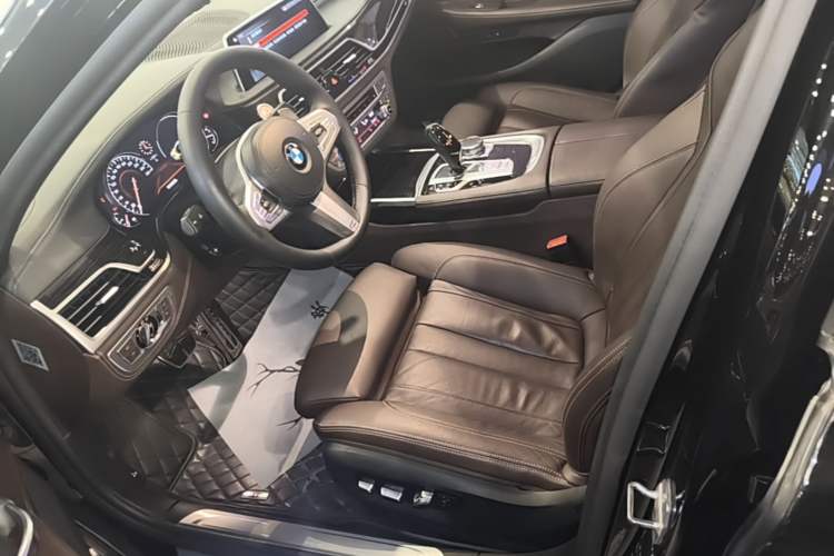 Used BMW 7 Series 2018 730Li Leading Model M Sport Package Left Front Seat