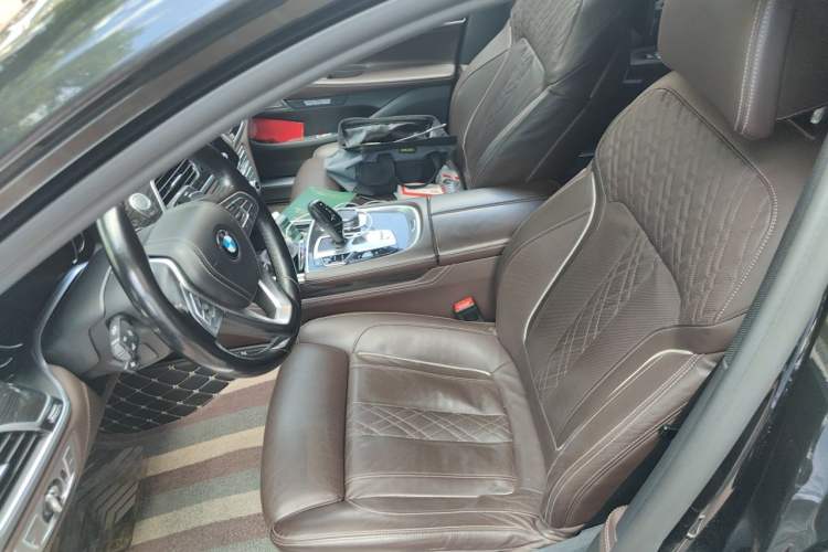 Used BMW 7 Series 2018 730Li Luxury Edition M Sport Package Left Front Seat