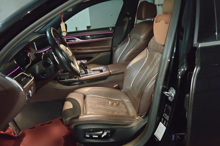 Used BMW 7 Series 2018 730Li Luxury Edition M Sport Package Left Front Seat