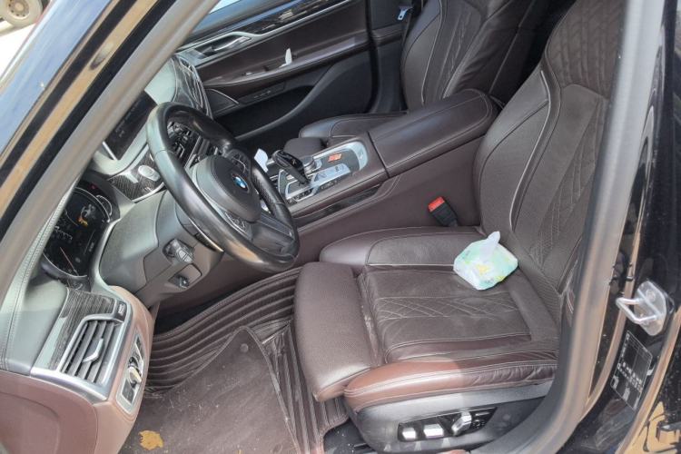 Used BMW 7 Series 2018 730Li Luxury Edition M Sport Package Left Front Seat