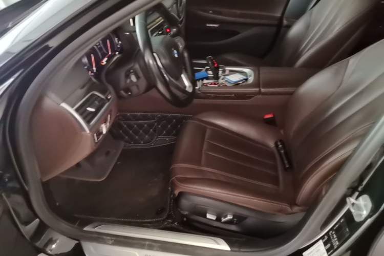 Used BMW 7 Series 2018 730Li Leading Model Excellence Package Left Front Seat