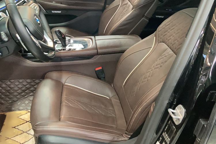 Used BMW 7 Series 2018 740Li M Sport Package Leading Model Left Front Seat