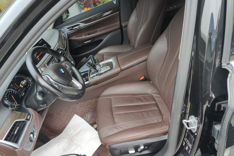 Used BMW 7 Series 2018 730Li Leading Model Excellence Package Left Front Seat