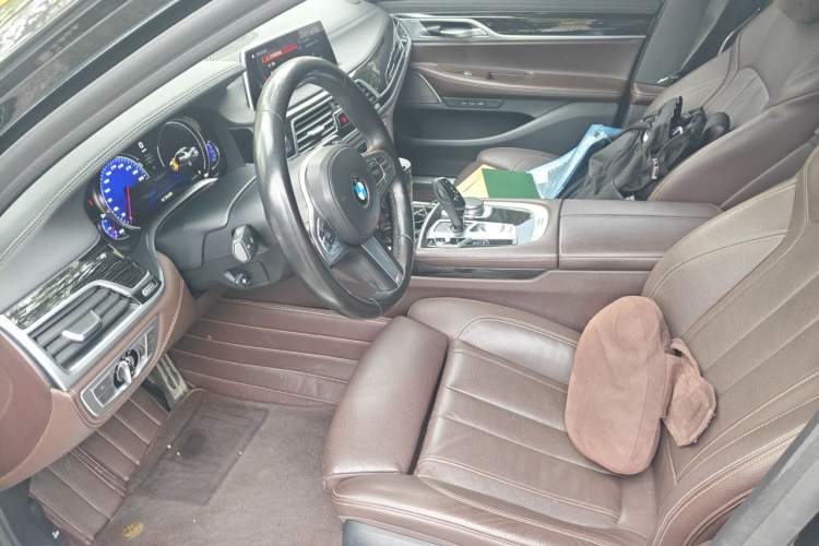 Used BMW 7 Series 2018 730Li Leading Model M Sport Package Left Front Seat