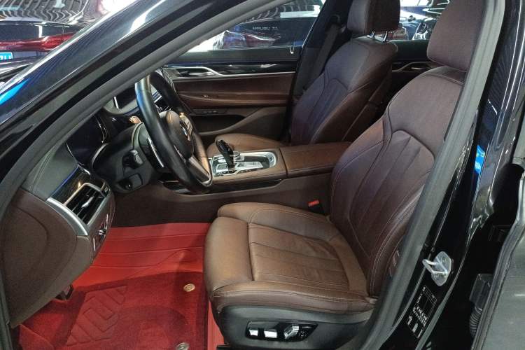 Used BMW 7 Series 2018 730Li Leading Model M Sport Package Left Front Seat