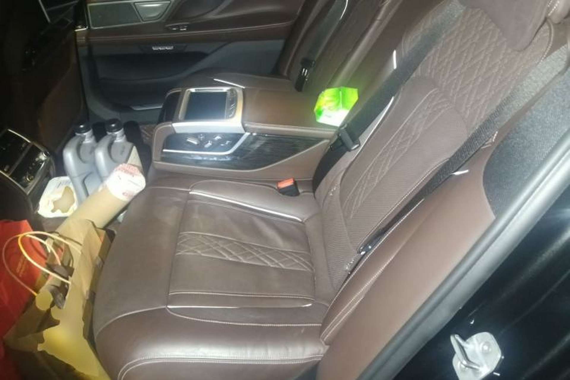Used BMW 7 Series 2018 730Li Luxury Edition M Sport Package Left Rear Seat