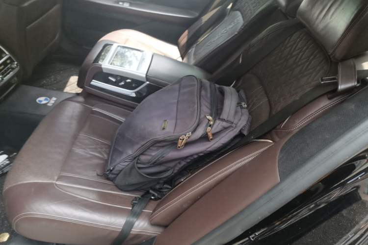 Used BMW 7 Series 2018 740Li M Sport Package Leading Model Left Rear Seat