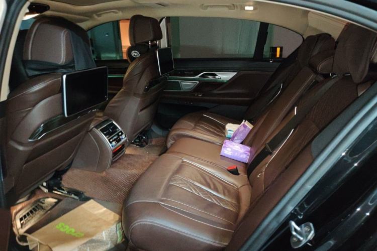 Used BMW 7 Series 2018 740Li Leading Model Excellence Package Left Rear Seat