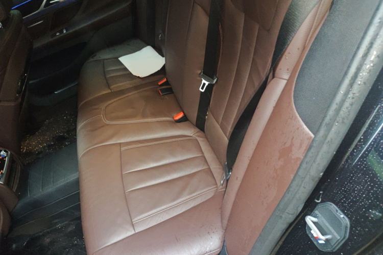 Used BMW 7 Series 2018 730Li Leading Model M Sport Package Left Rear Seat