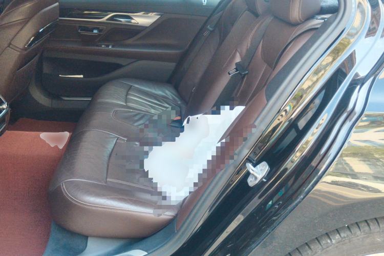Used BMW 7 Series 2018 730Li Leading Model M Sport Package Left Rear Seat