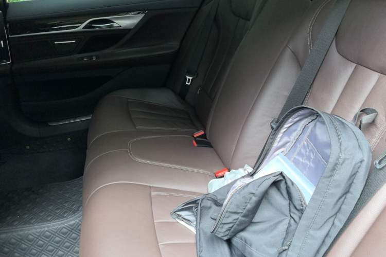 Used BMW 7 Series 2018 730Li Leading Model Excellence Package Left Rear Seat