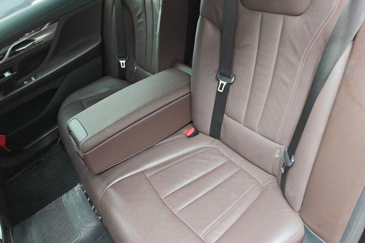 Used BMW 7 Series 2018 730Li Leading Model Excellence Package Left Rear Seat