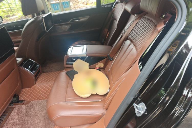 Used BMW 7 Series 2018 740Li xDrive Luxury Edition Excellence Package Left Rear Seat