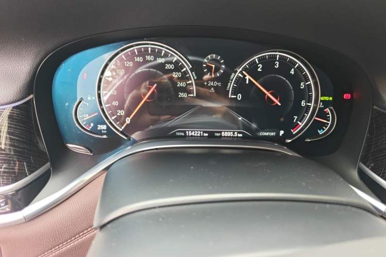 Used BMW 7 Series 2018 730Li Leading Model M Sport Package Odometer Close Up