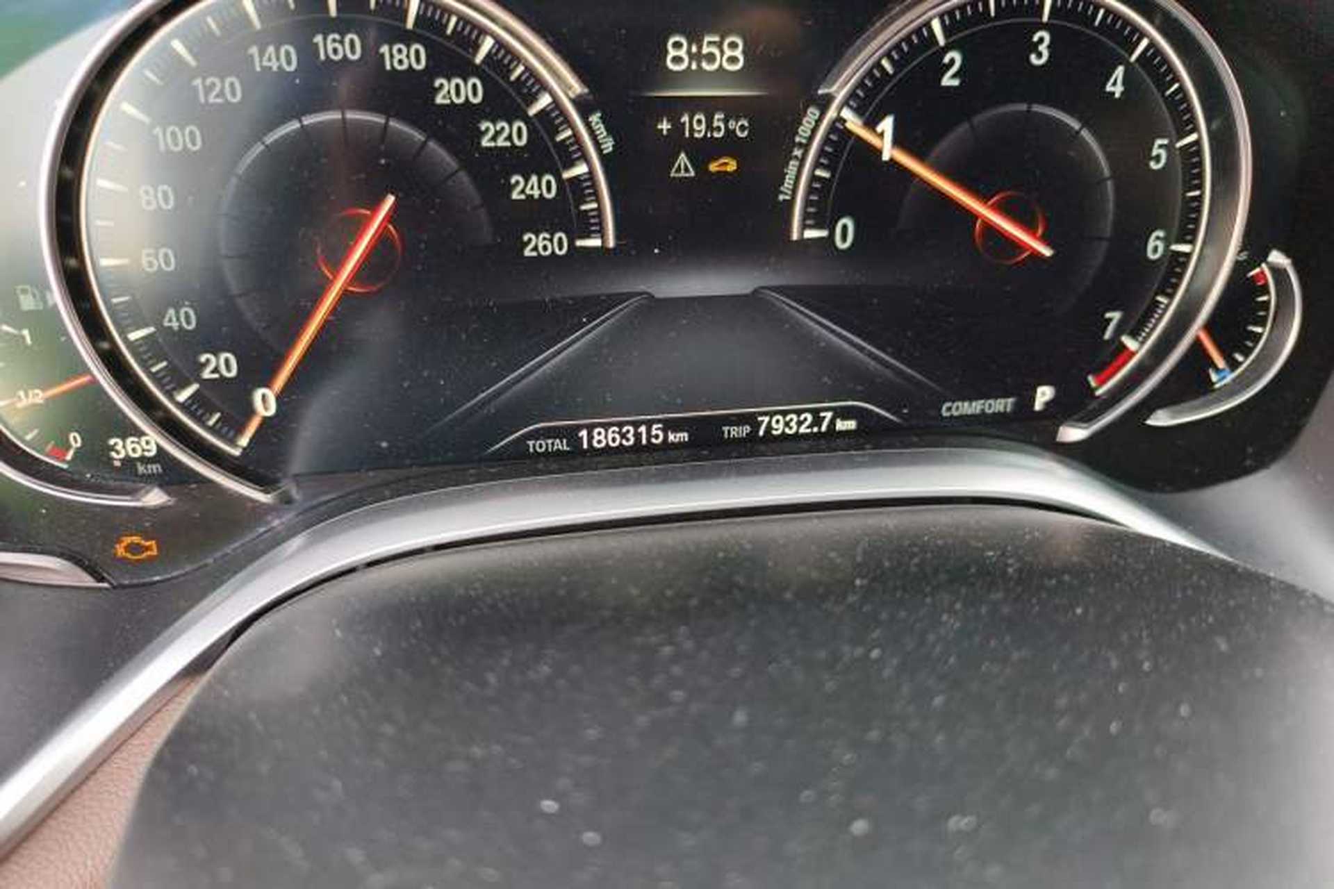 Used BMW 7 Series 2018 730Li Luxury Edition M Sport Package Odometer Close Up