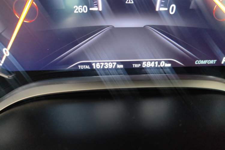 Used BMW 7 Series 2018 730Li Leading Model M Sport Package Odometer Close Up