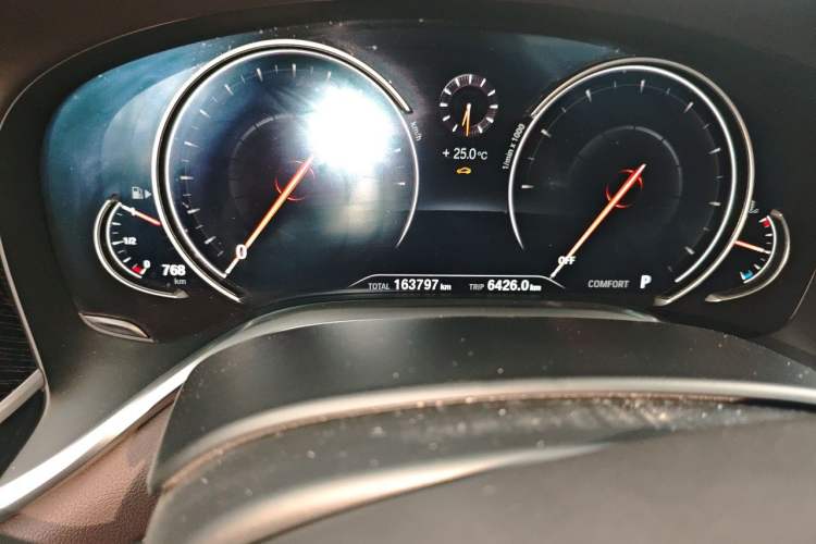 Used BMW 7 Series 2018 730Li Luxury Edition M Sport Package Odometer Close Up