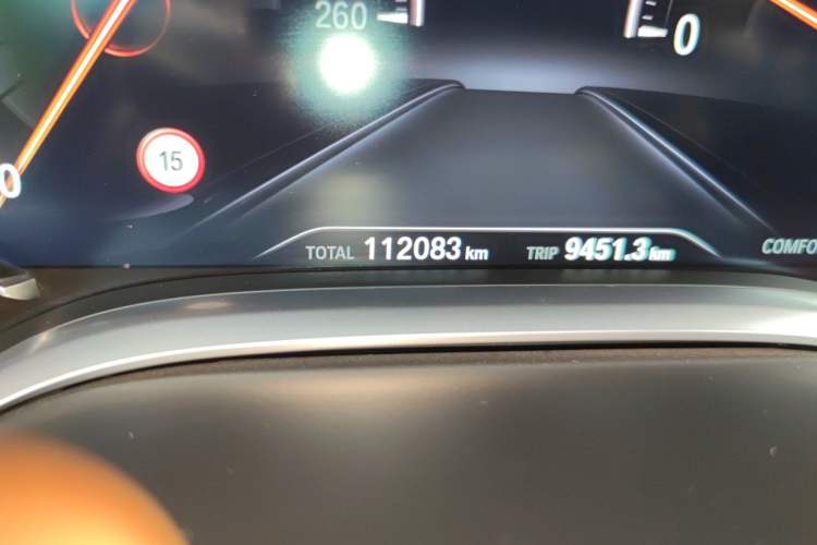 Used BMW 7 Series 2018 740Li Leading Model Excellence Package Odometer Close Up