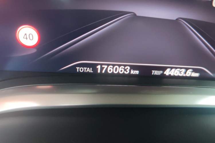 Used BMW 7 Series 2018 740Li M Sport Package Leading Model Odometer Close Up
