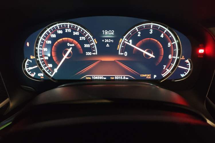 Used BMW 7 Series 2018 730Li Leading Model M Sport Package Odometer Close Up