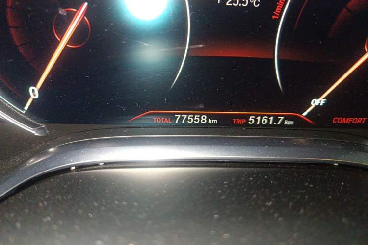 Used BMW 7 Series 2018 730Li Leading Model M Sport Package Odometer Close Up