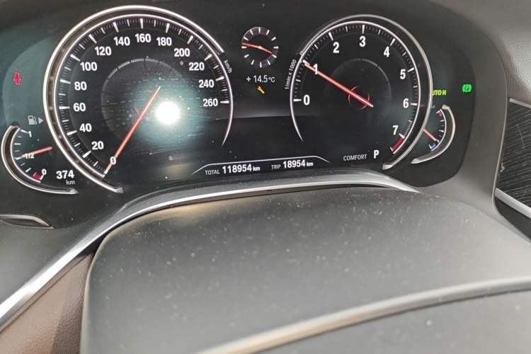 Used BMW 7 Series 2018 730Li Leading Model M Sport Package Odometer Close Up
