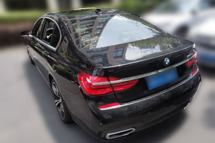 Used BMW 7 Series 2018 740Li M Sport Package Leading Model Rear Left 45 Deg