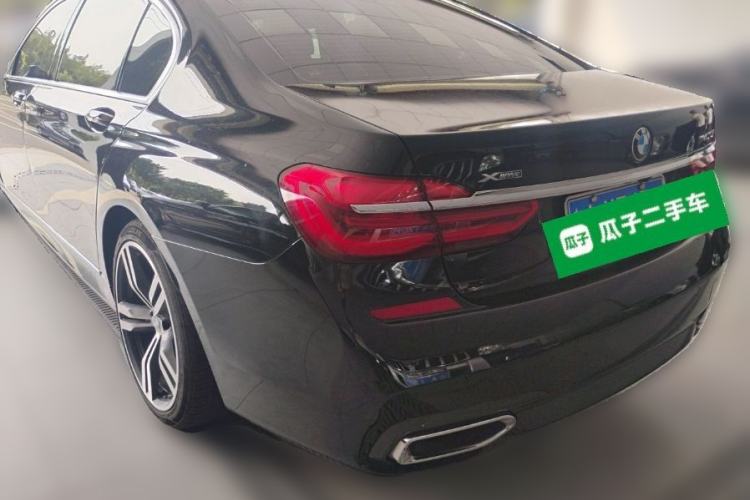Used BMW 7 Series 2018 740Li M Sport Package Leading Model Rear Left 45 Deg