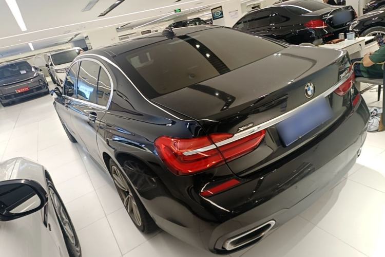 Used BMW 7 Series 2018 730Li Leading Model M Sport Package Rear Left 45 Deg
