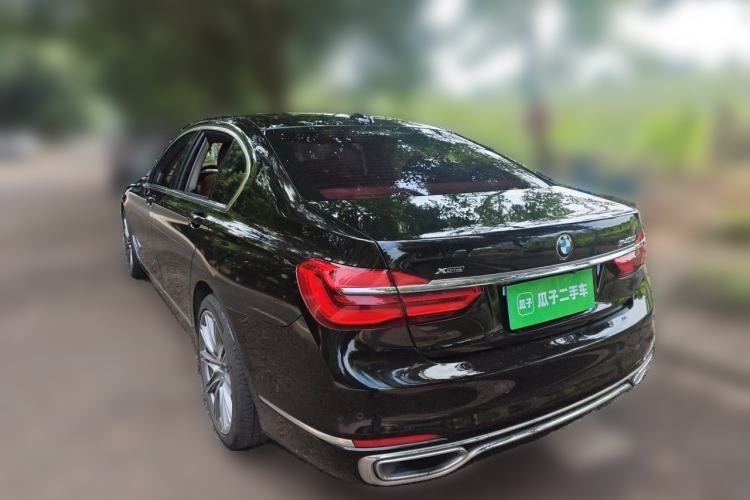 Used BMW 7 Series 2018 740Li xDrive Luxury Edition Excellence Package Rear Left 45 Deg